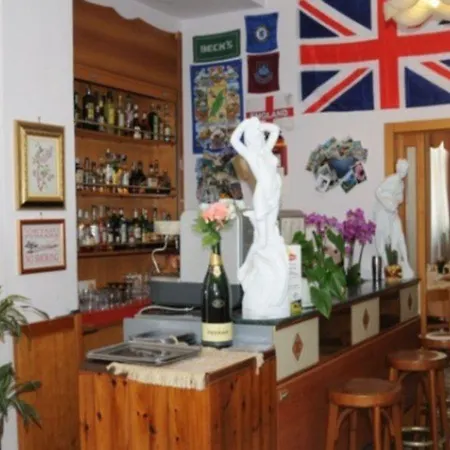 Hotell Club (adults Only) 4*