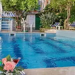 Club (adults Only) Отель 4*