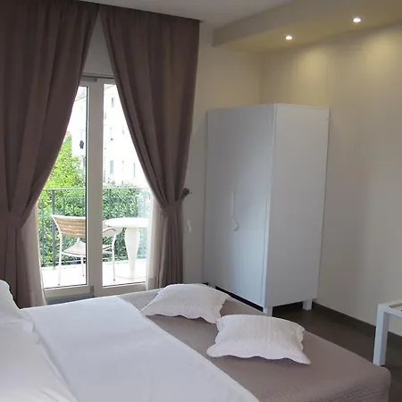 Ξενοδοχείο Club (adults Only) 4*